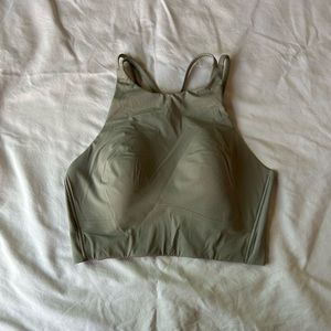 Lululemon Like A Cloud High-Neck Bra in Seal Grey